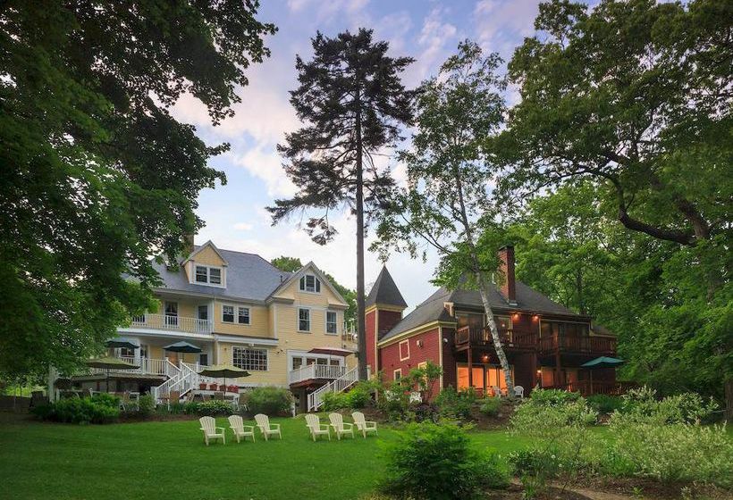 فندق Hawthorn Inn