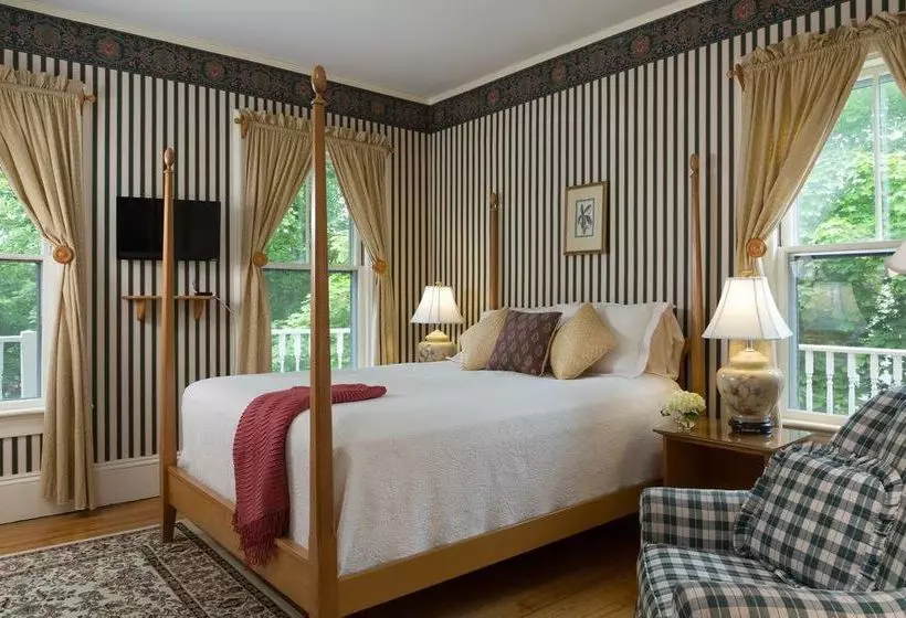 Отель Hawthorn Inn