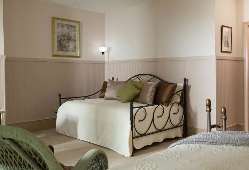 فندق Hawthorn Inn