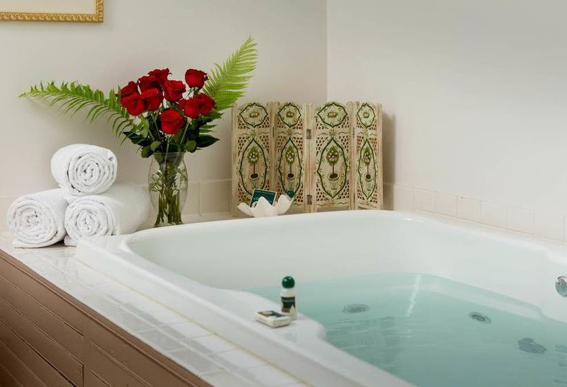 فندق Hawthorn Inn