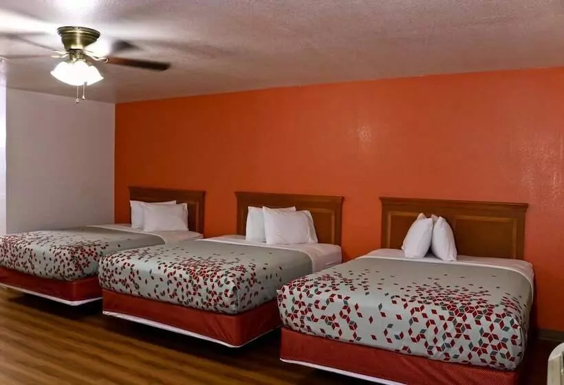 호텔 Heritage Inn & Suites