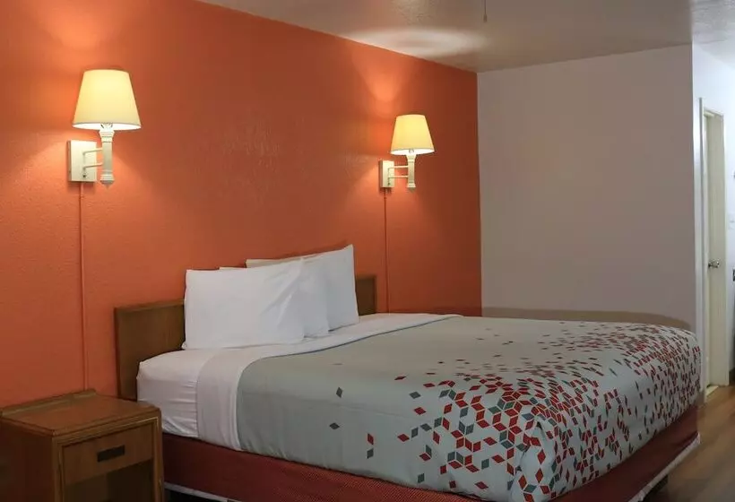 호텔 Heritage Inn & Suites