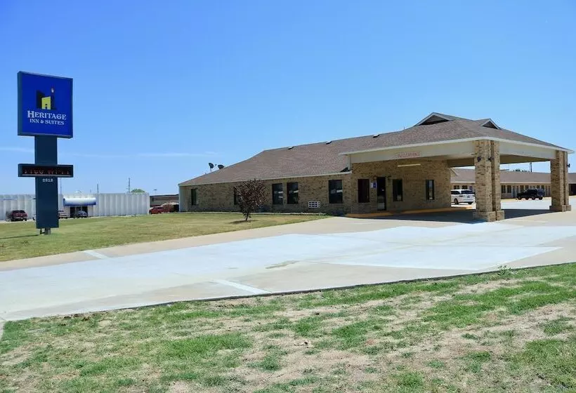 호텔 Heritage Inn & Suites