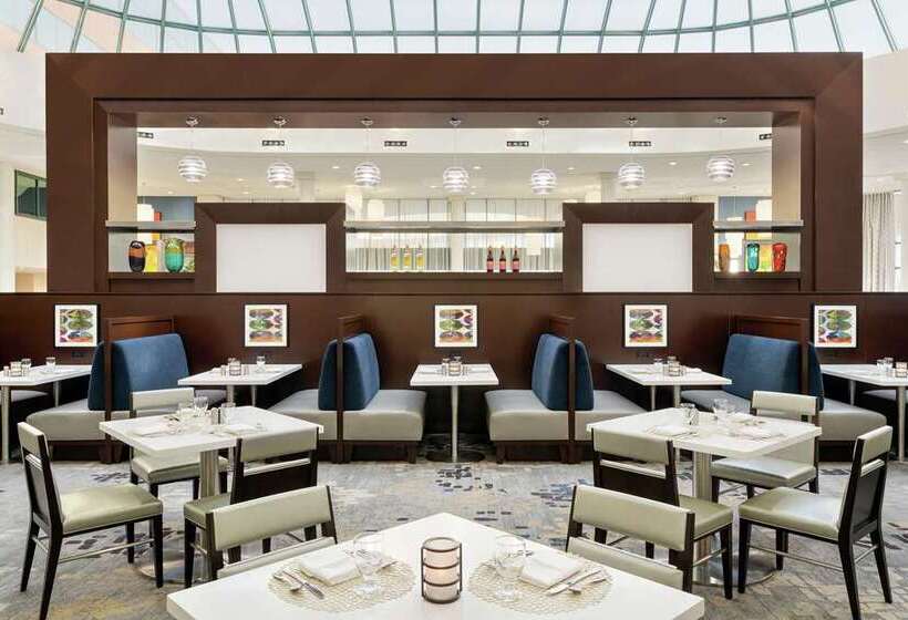 ホテル Hilton Long Island/huntington