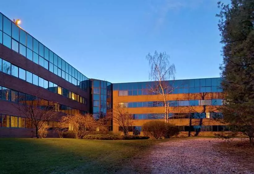 فندق Hilton Long Island/huntington