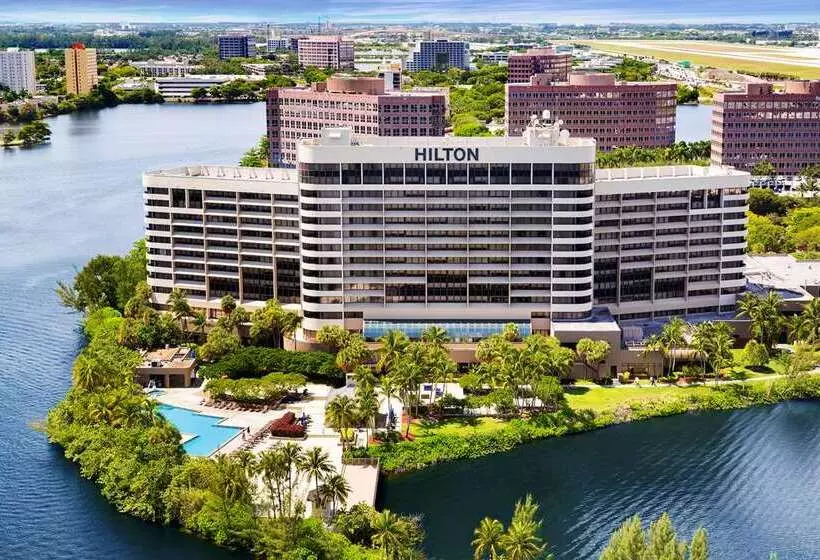 فندق Hilton Miami Airport Blue Lagoon