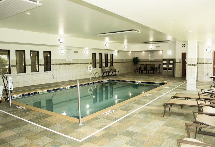 Отель Holiday Inn Express & Suites Mason City, An Ihg