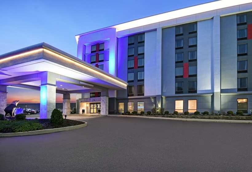 Otel Holiday Inn Express & Suites Cincinnati Riverfront, An Ihg