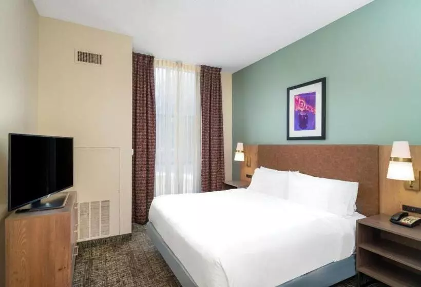 酒店 Staybridge Suites Memphis Poplar Ave East, An Ihg