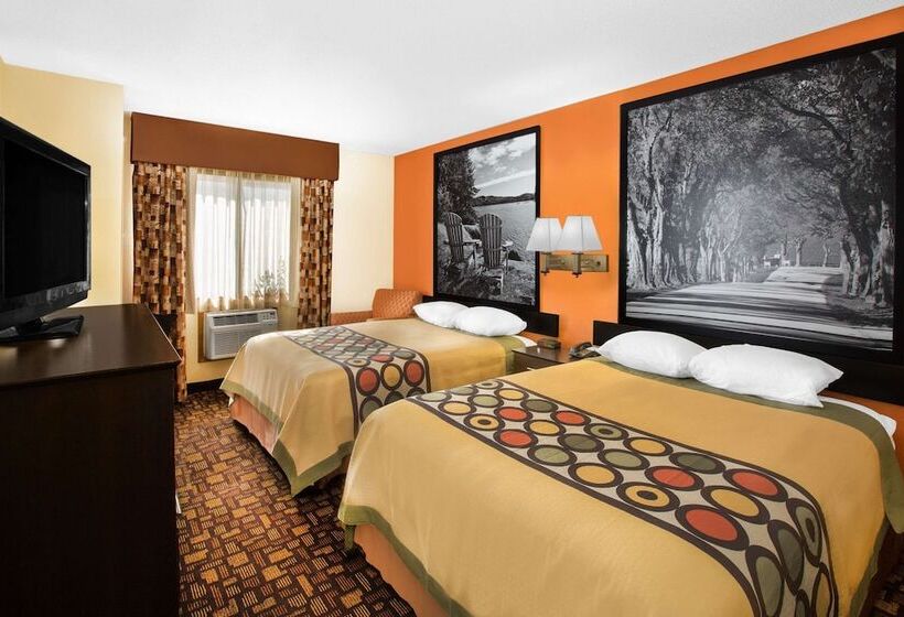 Hotel Super 8 By Wyndham Clive Ia