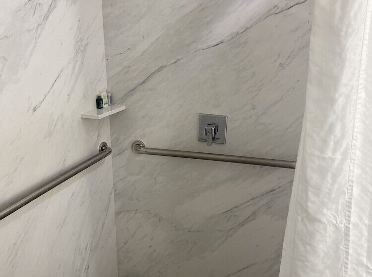 汽车旅馆  Bandon Inn