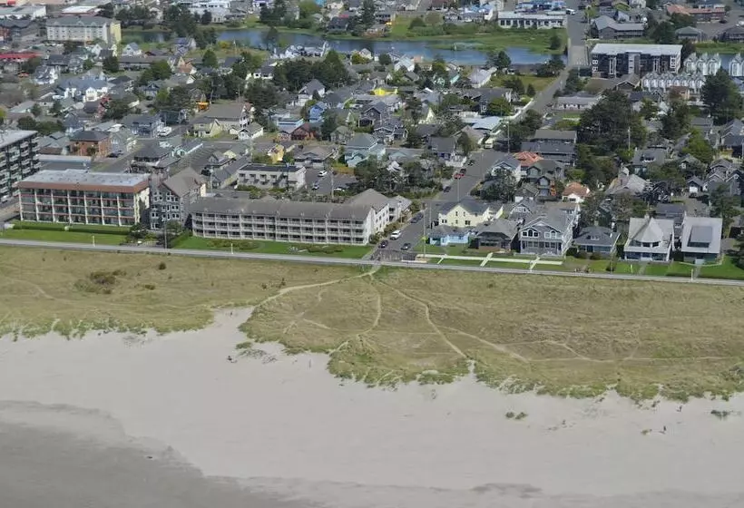 汽车旅馆 Hi Tide Oceanfront Inn