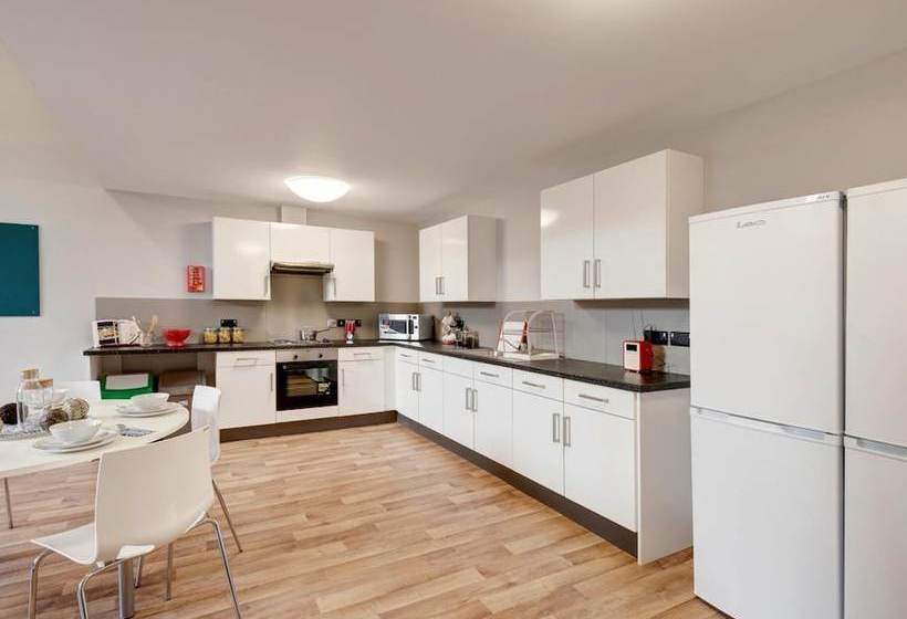 הוסטל John Bell House Campus Accommodation