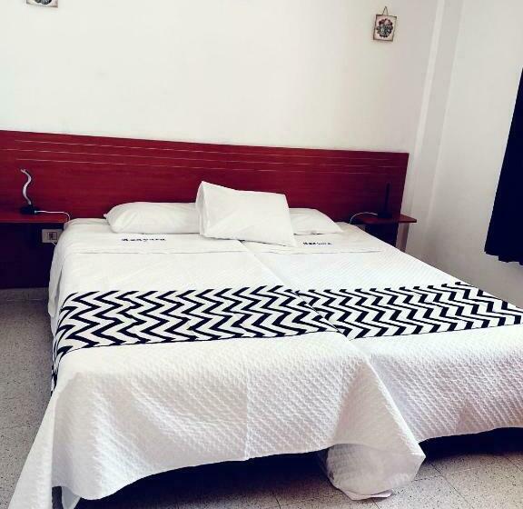 Apartamentos Azayara