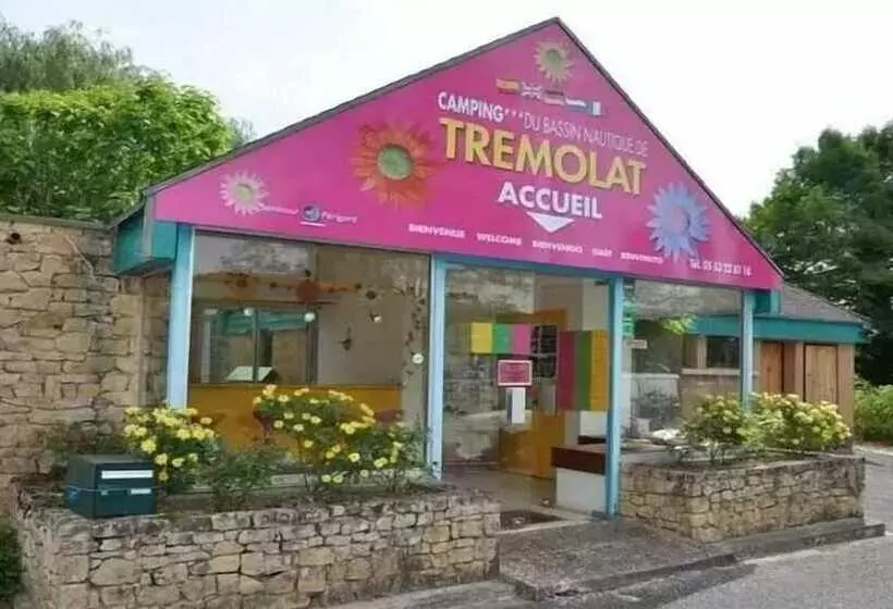 ホテル Camping Les Berges De La Dordogne