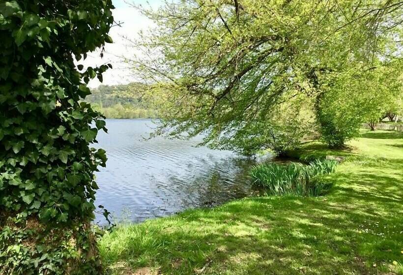 בית מלון כפרי Camping Les Berges De La Dordogne