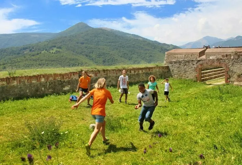 ホテル Vvf Pyrénées Canigou