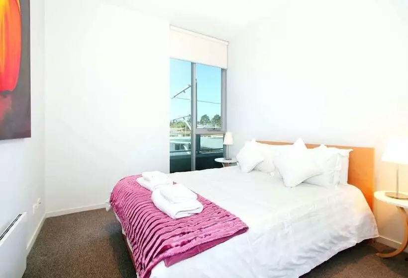 Penthouse St Kilda Style