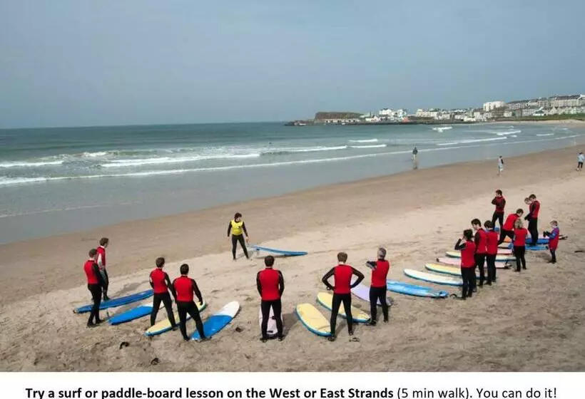 Apt3, No 2 Antrim Gardens, Portrush With Seaview