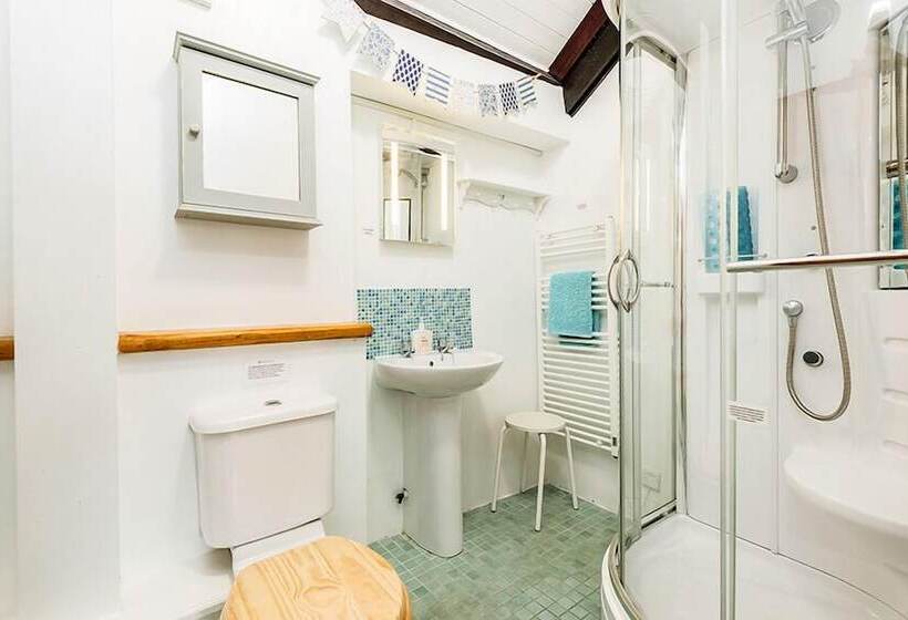 Berehayes Holiday Cottages