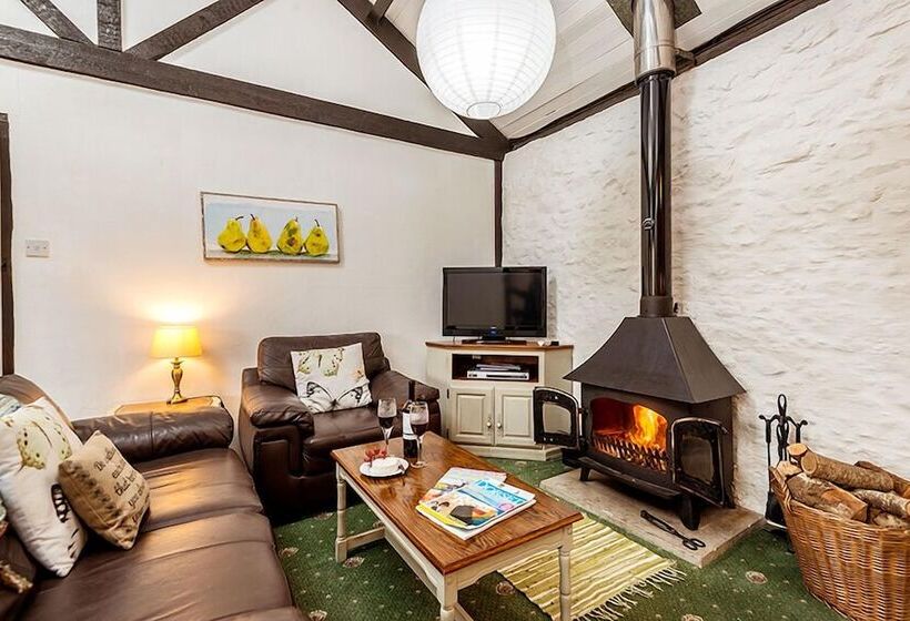 Berehayes Holiday Cottages