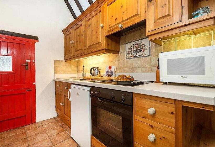 Berehayes Holiday Cottages