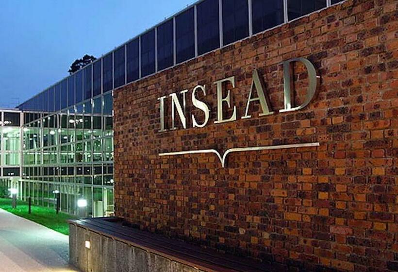 Fontainebleau Sweet Home