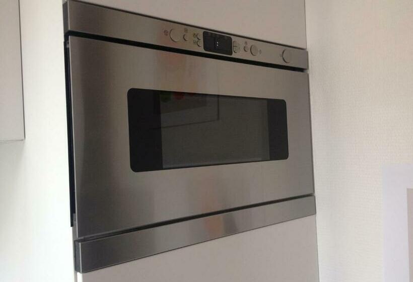 Fontainebleau Sweet Home