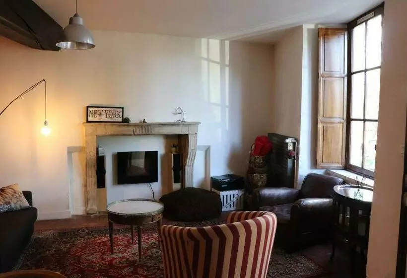 Le Gite De La Muraille