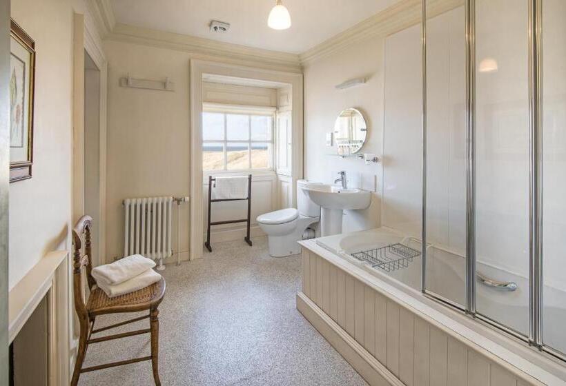 Merchant S House   Large Two Floor Apartment!! Sleeps Up To 11 People, First Floor Available Separat