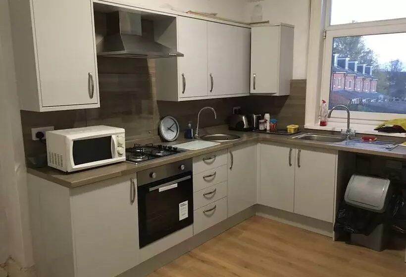 Majatalo The Canberra Guest House