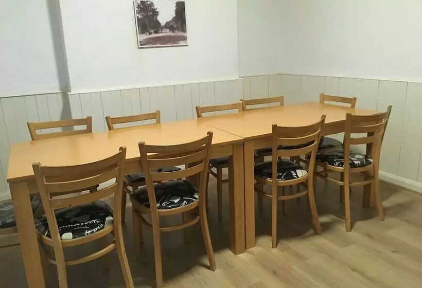 Majatalo The Canberra Guest House