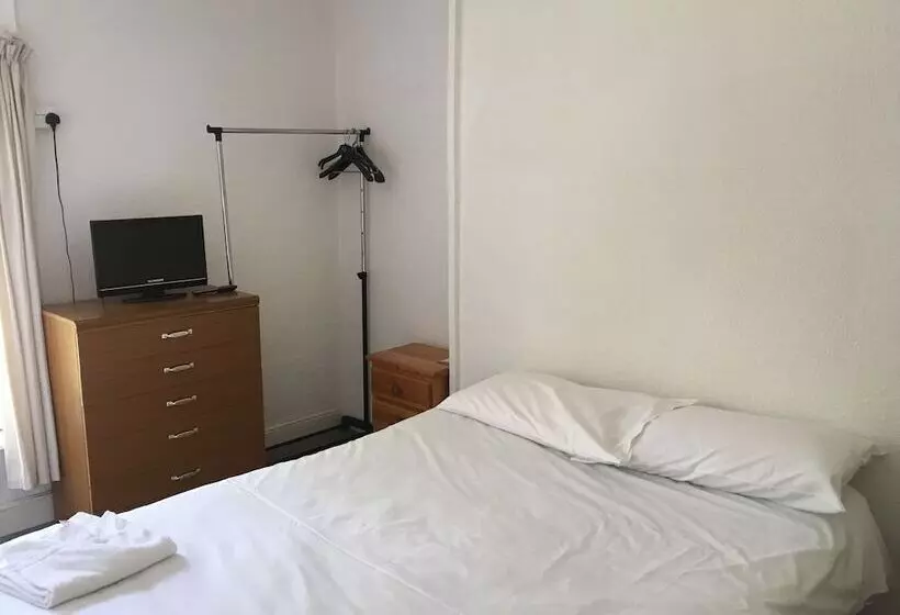 Majatalo The Canberra Guest House