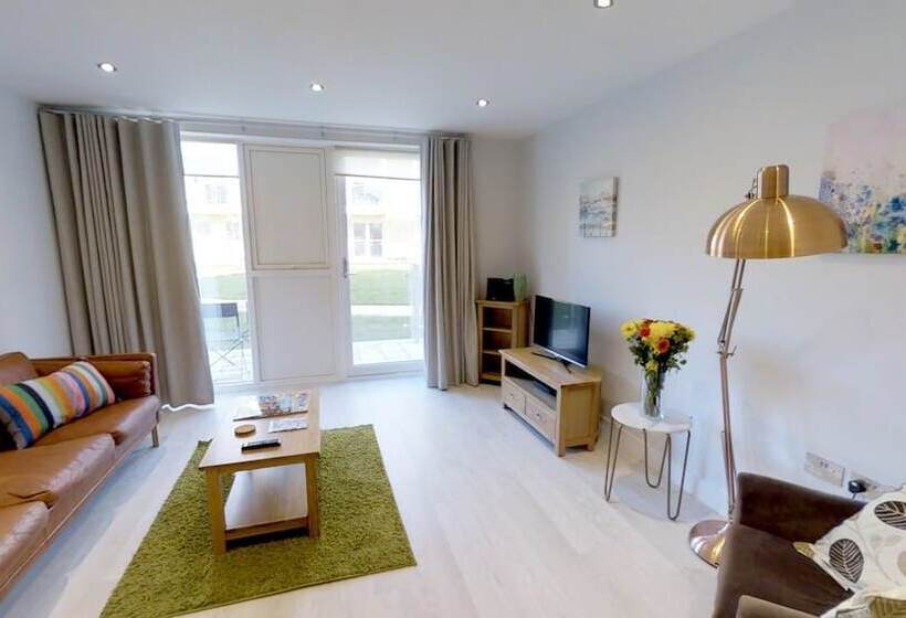 Signet Apartments Vesta