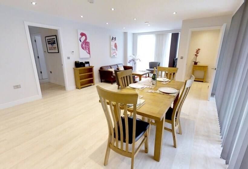 Signet Apartments Vesta