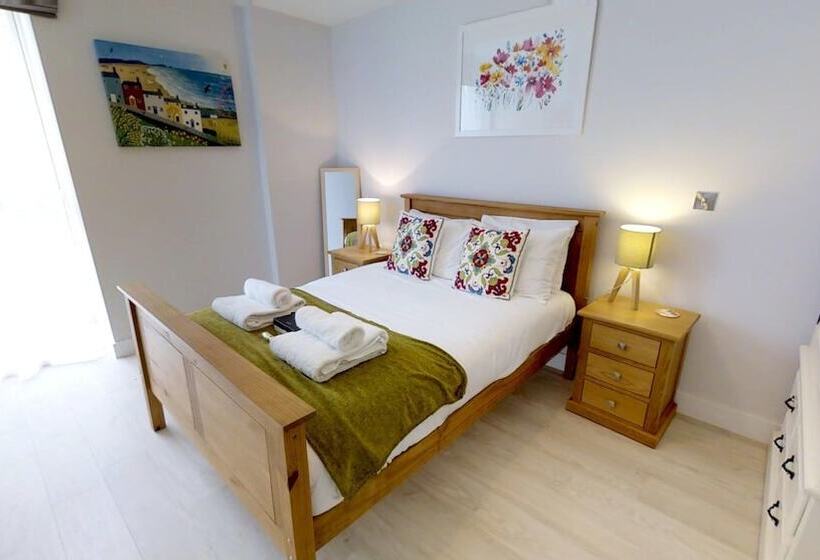 Signet Apartments Vesta