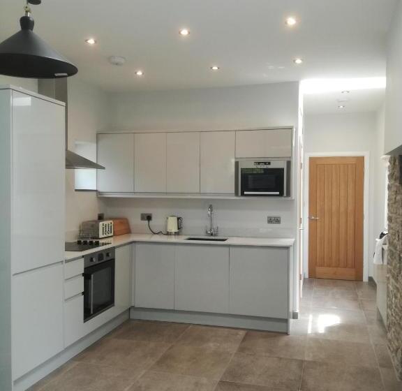 Swansea Valley Holiday Cottages