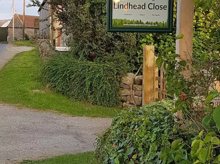 Woodpeckers Cottage