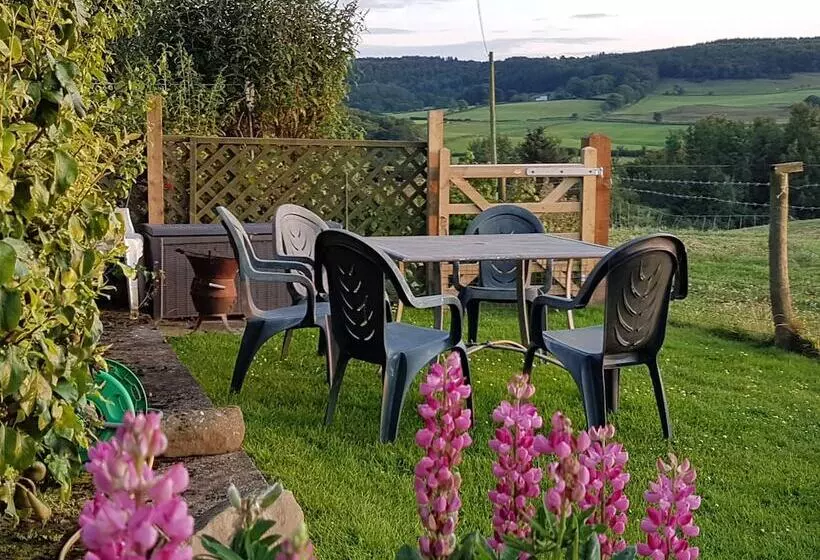 Woodpeckers Cottage