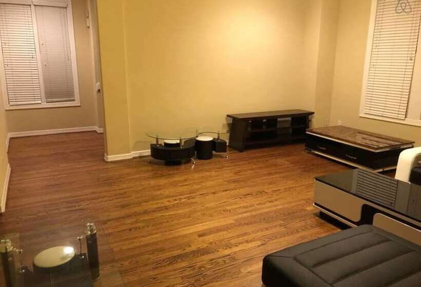 4 Story Rooftop Executive Corporate Housing