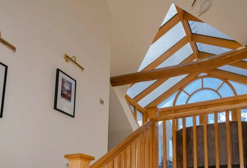 Castleview   Newton Steading