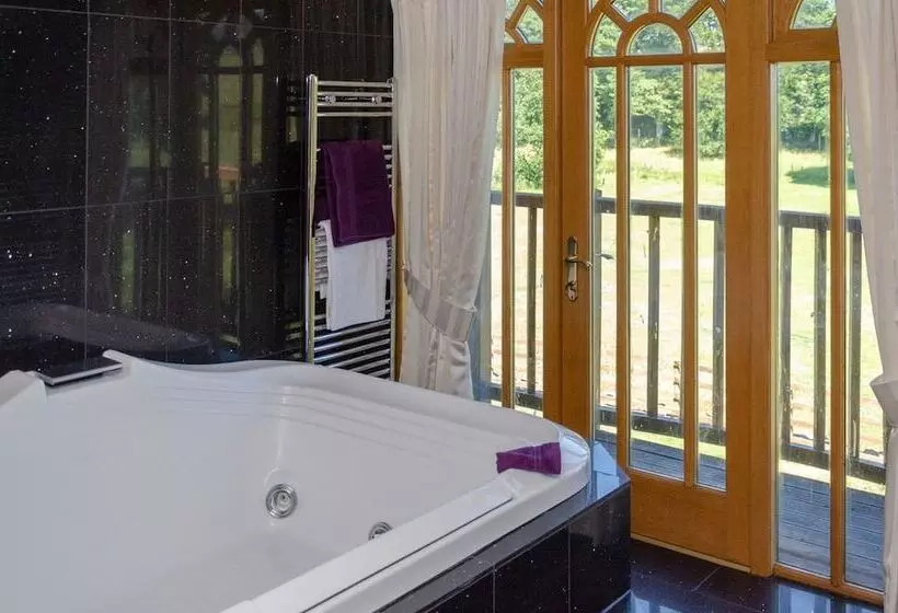 Castleview   Newton Steading