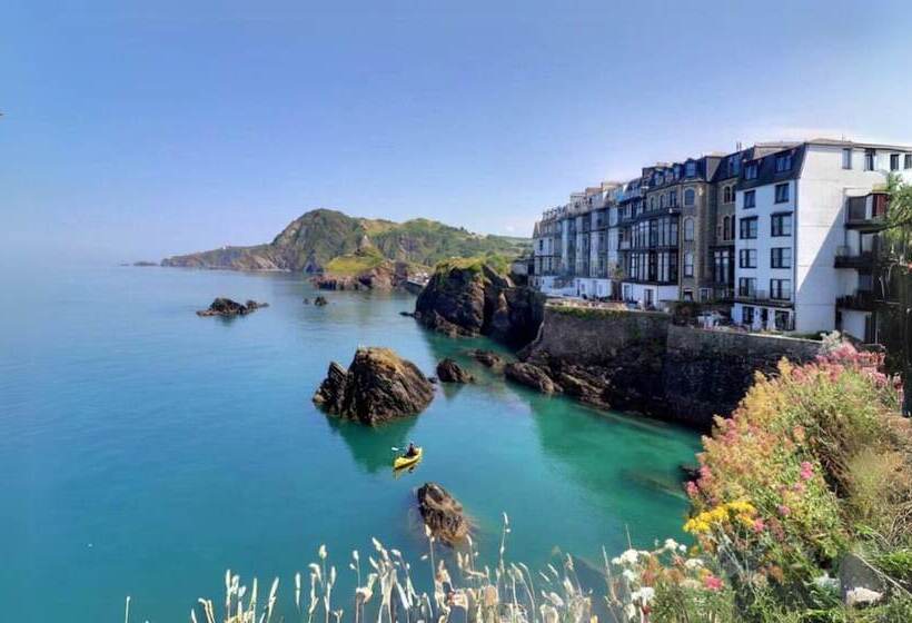 Ilfracombe Cheyne Beach Villa 2 Bedrooms