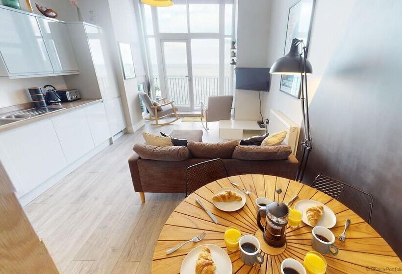 Ilfracombe Cheyne Beach Villa 2 Bedrooms