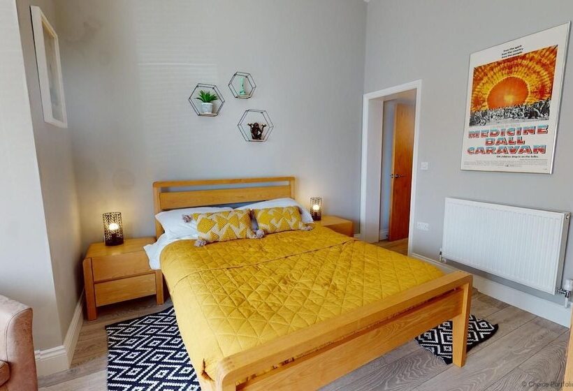 Ilfracombe Cheyne Beach Villa 2 Bedrooms