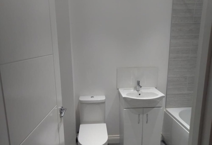 Jaylets Premier Apartments, Leicester