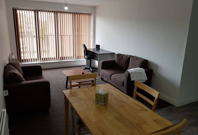 Jaylets Premier Apartments, Leicester