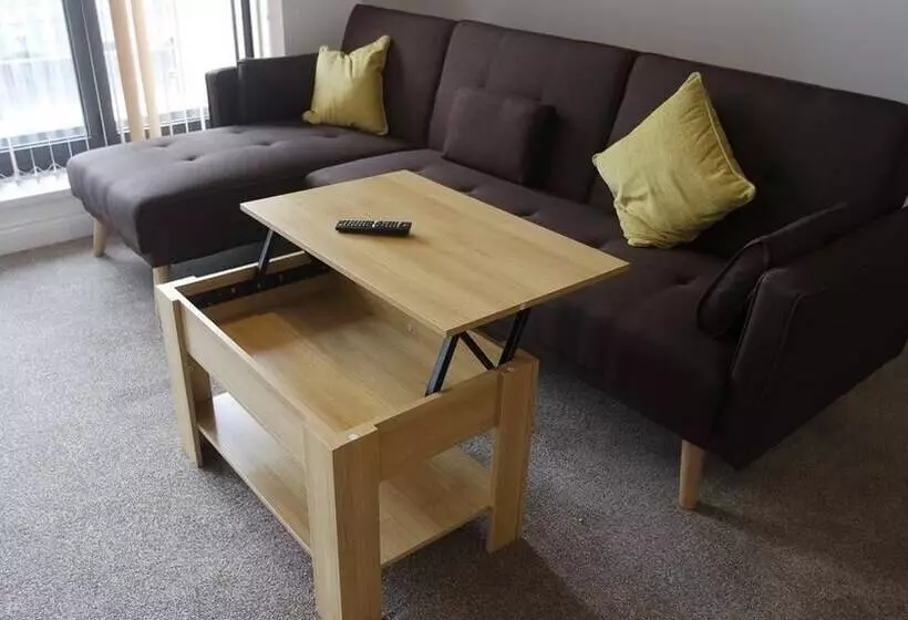 Jaylets Premier Apartments, Leicester