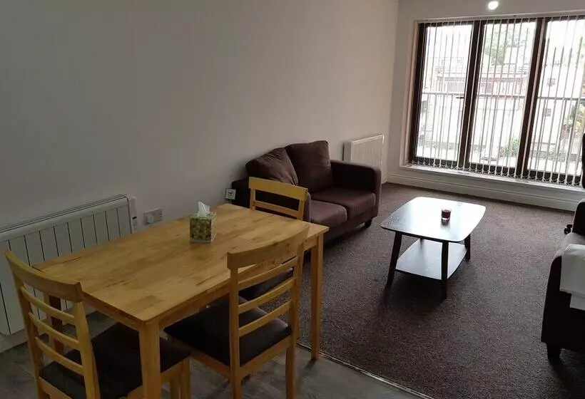 Jaylets Premier Apartments, Leicester