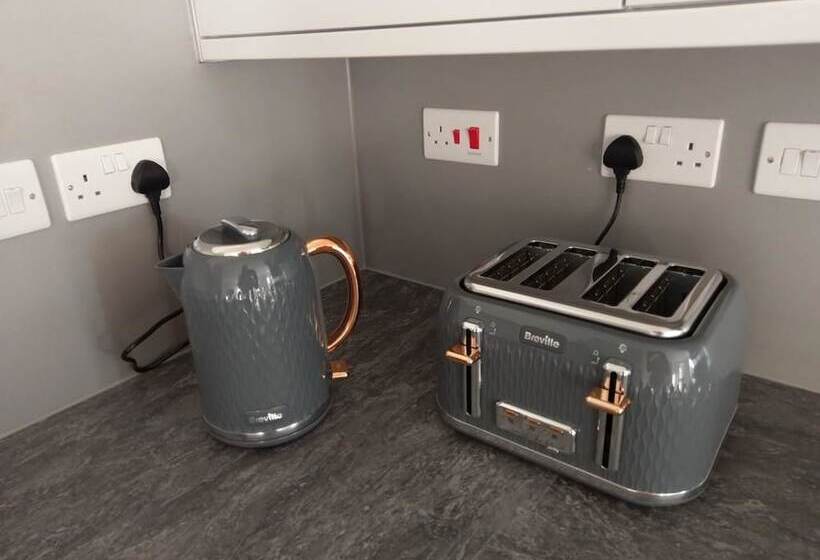 Jaylets Premier Apartments, Leicester